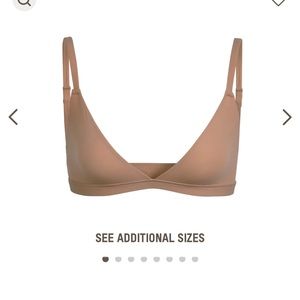 Skims triangle bralette